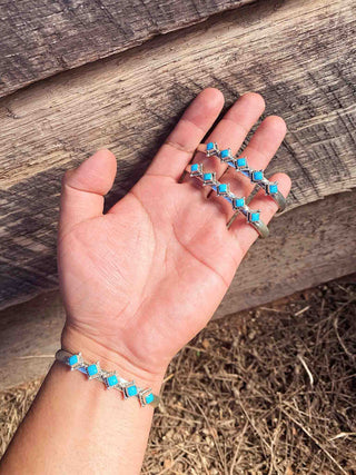 RTS ★ Diamond Row Cuff