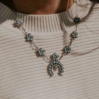 RTS ★ Flower Naja Necklace