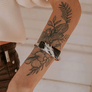 RTS ★ White Buffalo Chunky Bar Cuff