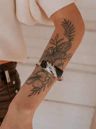 RTS ★ White Buffalo Chunky Bar Cuff