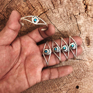 RTS ★ Baby Bear Paw Cuff