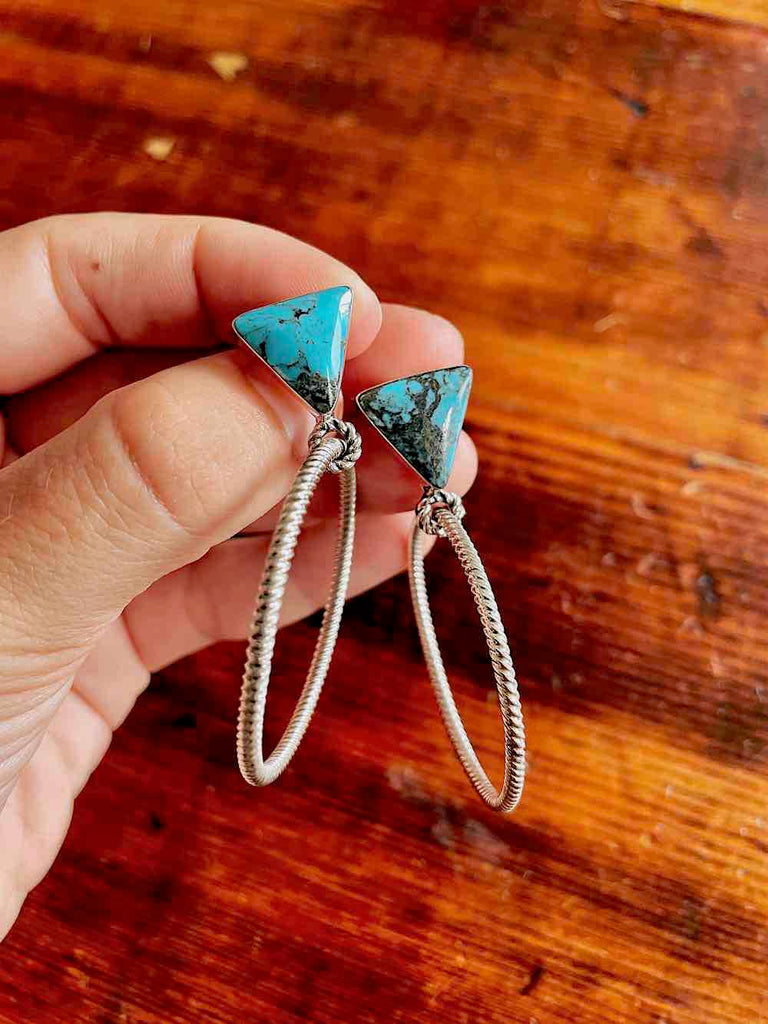 RTS ★ TWIST AGAIN* HOOPS ★ Triangle
