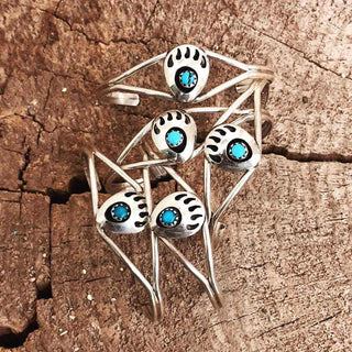 RTS ★ Baby Bear Paw Cuff