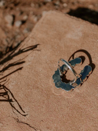 RTS ★ Knock Out Horseshoe Ring